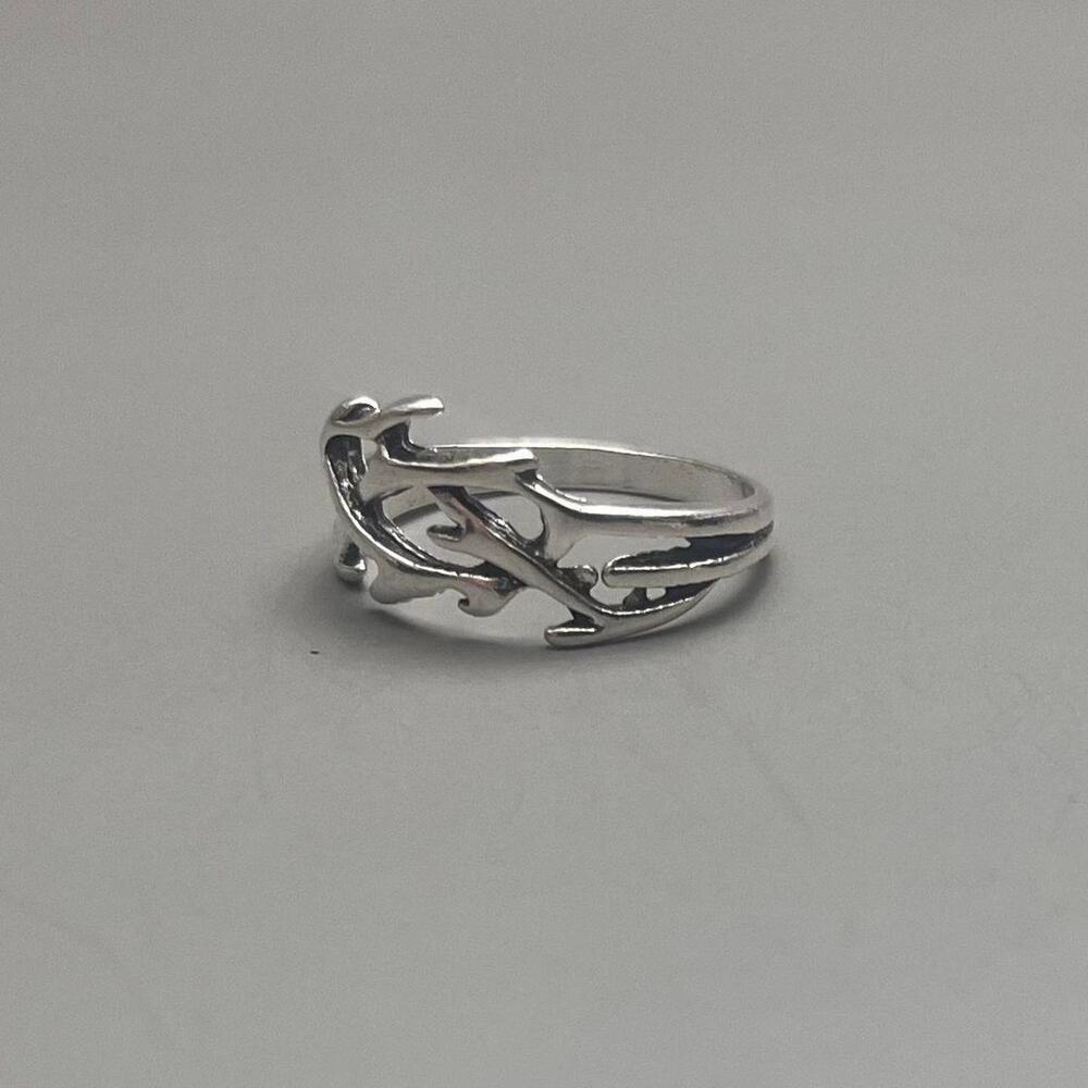 Y2k vintage silver gothic hatch ring